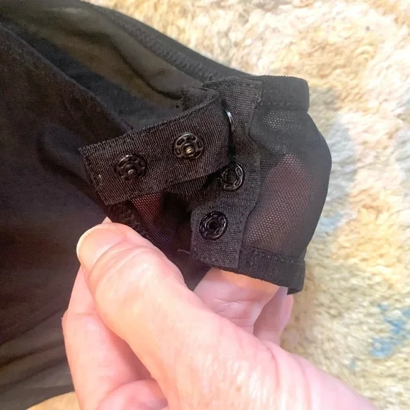 Miss Selfridge by ASOS, NBW, Black, Velvet Trimmed Body Suit, Size 4 - Picture 4 of 5